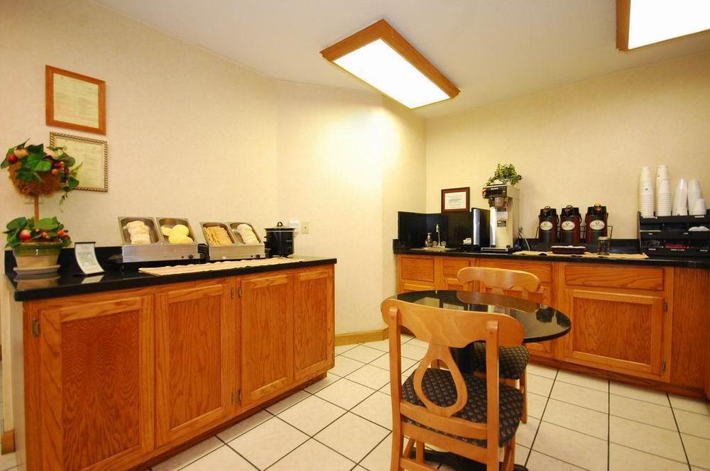 Best Western Chaffin Inn Мерфрисборо Ресторан фото